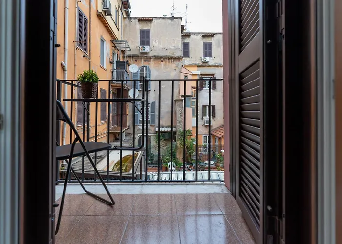 Sotto Al Letto Del Papa - Borgo Pio - Vaticano