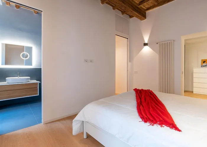 Sotto Al Letto Del Papa - Borgo Pio - Vaticano Roma
