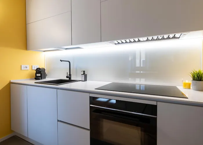 Apartamento Sotto Al Letto Del Papa - Borgo Pio - Vaticano *
